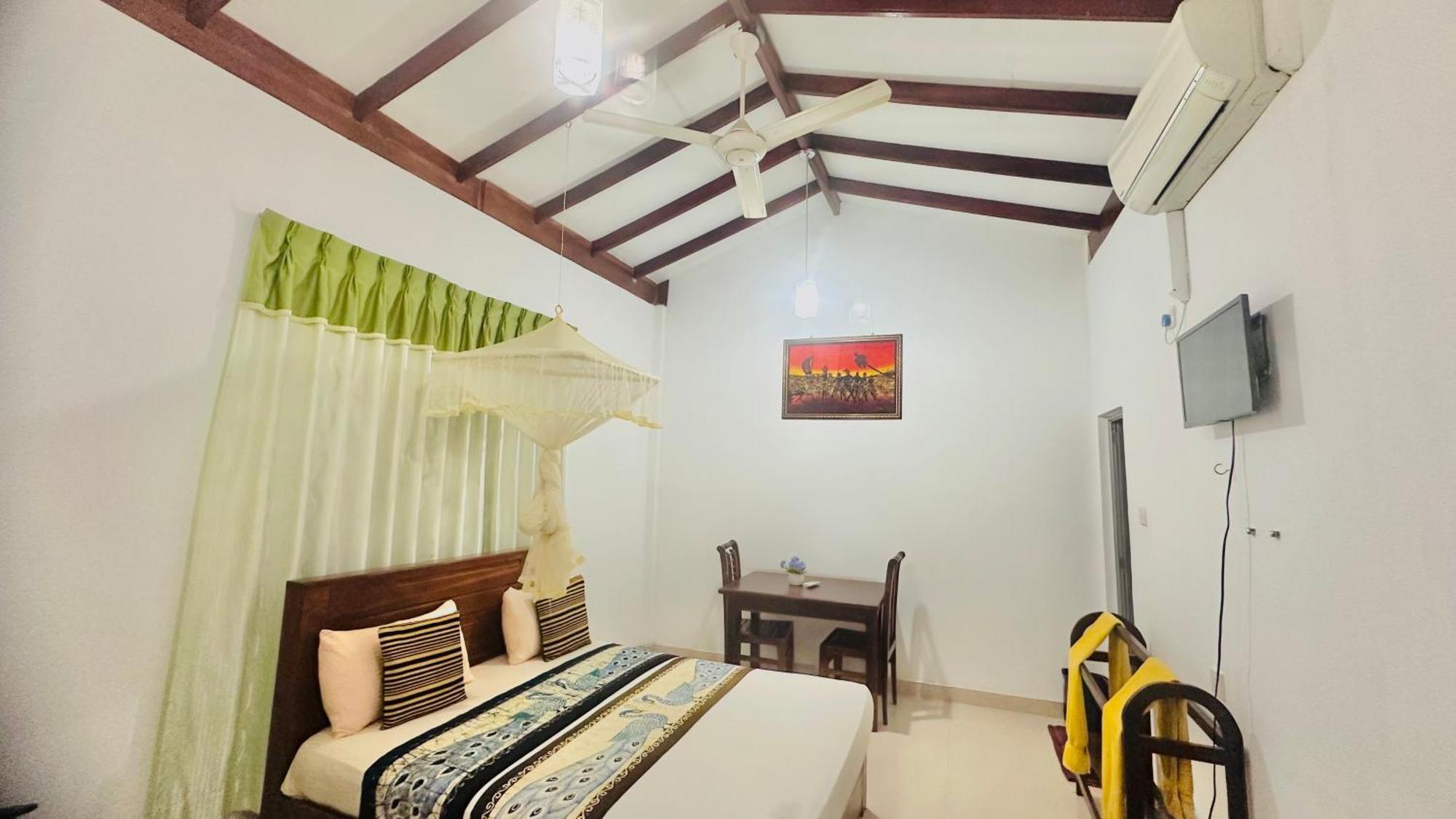 New Peacock Resort Dambulla Habitación foto